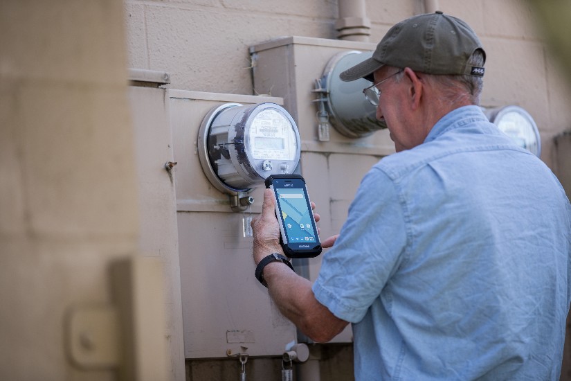 nautiz-x9-meter-reading-rugged-pda-are